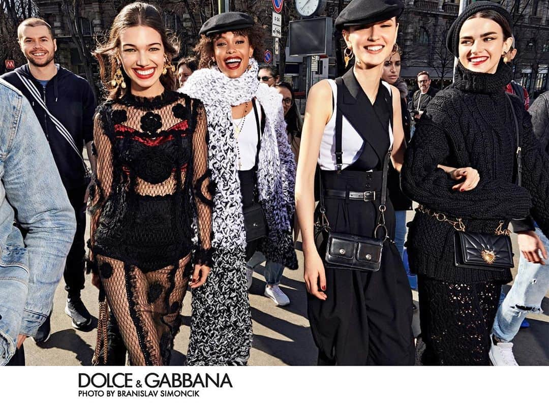 ドルチェ&ガッバーナさんのインスタグラム写真 - (ドルチェ&ガッバーナInstagram)「⁣Introducing the new #DGFW20 Campaign set in Sicily and Milan, the two places that represent the #DolceGabbana DNA.⠀ ⠀ One side of this dualism is unveiled through the bright and brilliant colours captured in the streets of Milan by @branislavsimoncik. ⠀ #DGCampaign #DGWomen ⠀」9月17日 22時47分 - dolcegabbana