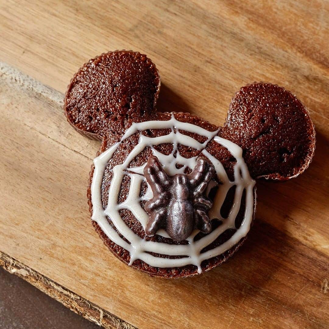 Walt Disney Worldさんのインスタグラム写真 - (Walt Disney WorldInstagram)「If you’re a fan of all the exciting autumn eats at #WaltDisneyWorld Resort Hotels and @disneysprings, then we have the list for you! Head to the @DisneyParksBlog for our full Foodie Guide to this year’s fall treats!」9月17日 23時00分 - waltdisneyworld