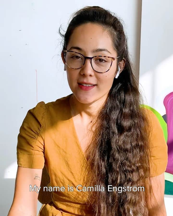 Warby Parkerのインスタグラム：「@camillamengstrom is a painter, sculptor, and poet. Her vibrant, bigger-than-life pieces never fail to brighten us up. She took the delicate Maren frame, which debuted in our latest Studio Edition, for a twirl in her studio as she made us a custom print.」