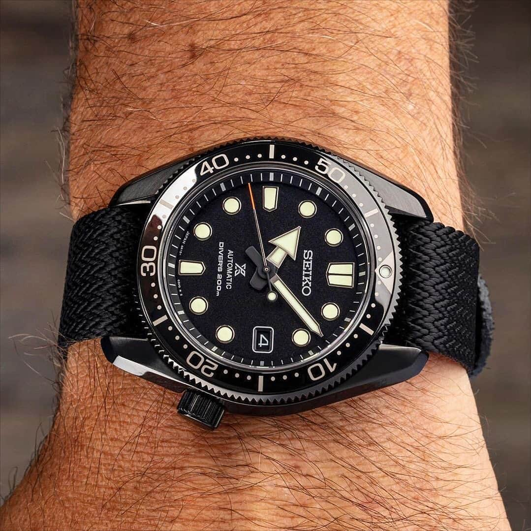 Daily Watchさんのインスタグラム写真 - (Daily WatchInstagram)「All black Seiko Automatic SPB107 with RSM strap ⚫️ Are you following @dailywristwatch yet? Our channel for affordable watches. This great photo is shot by @tyalexanderphotography」9月17日 23時07分 - dailywatch