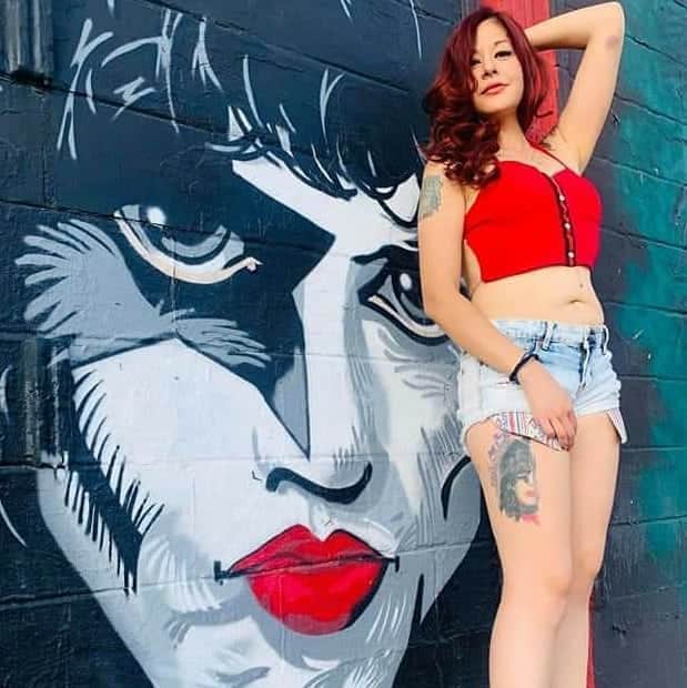 KISSさんのインスタグラム写真 - (KISSInstagram)「#KISSARMYROCKS Here's Diana Bencomo rocking her #KISS tattoos in front of the KISS mural in Juárez, Mexico. Awesome!」9月17日 23時19分 - kissonline