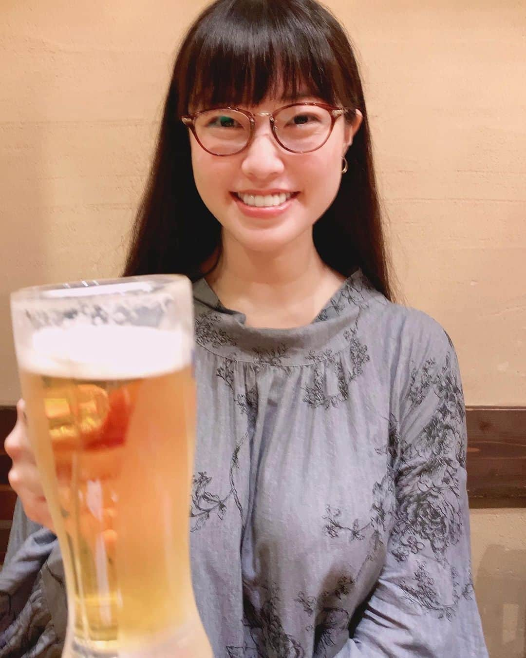 小田飛鳥のインスタグラム：「ロケの番長的打ち上げで、牡蠣食べて来ました😋🦪🦪🦪 いっぱい頑張ったから、また力付けないとね⭐︎ #牡蠣 #生牡蠣 #oyster」