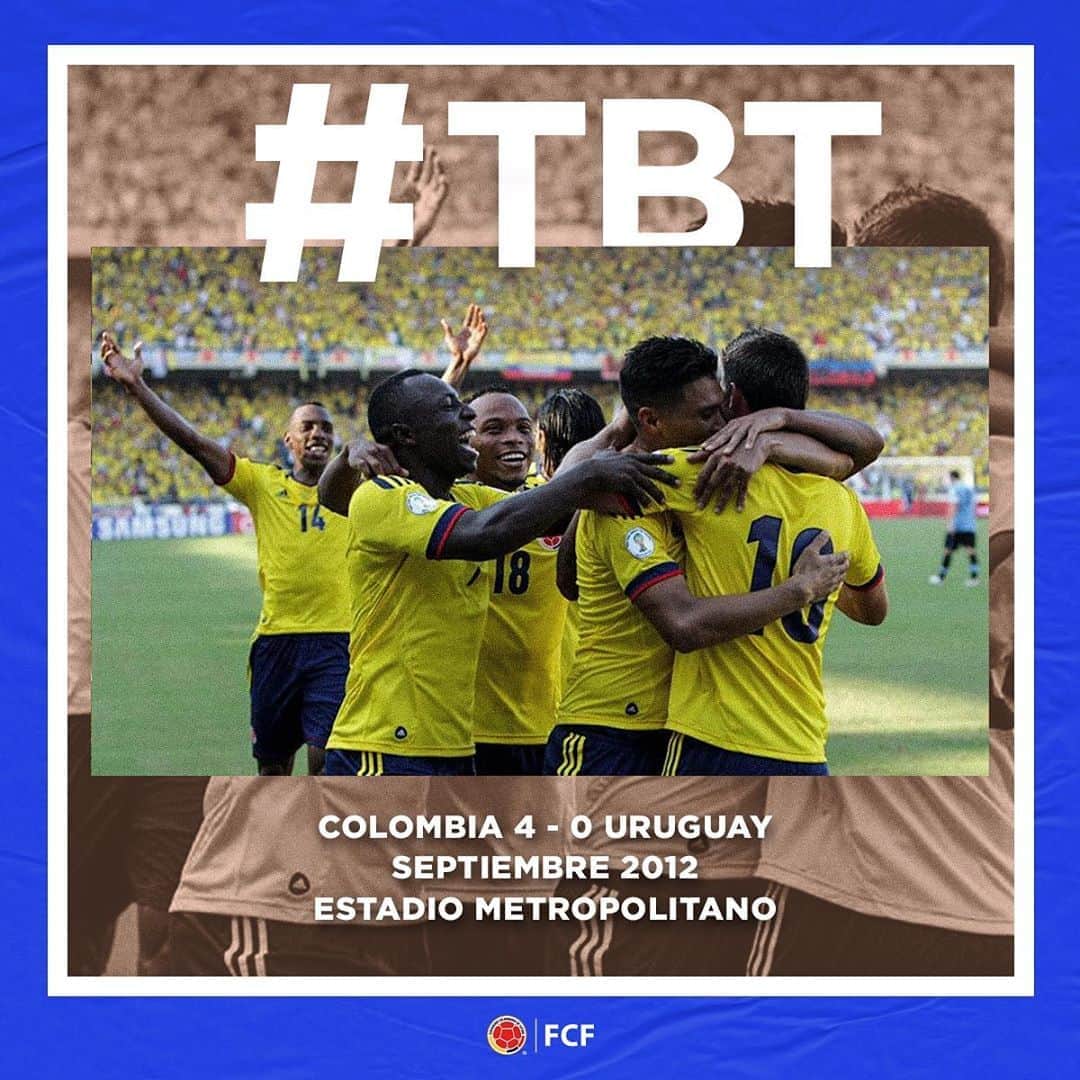 サッカー コロンビア代表チームのインスタグラム：「#TBT 📸   ¿Recuerdan este partidazo? 🙌🏼  🇨🇴4⃣-0⃣🇺🇾 🏟️ Metropolitano de Barranquilla ⚽ @falcao , @teogutierrez_ (x2) y @camilozuniga18   🔛🔥」
