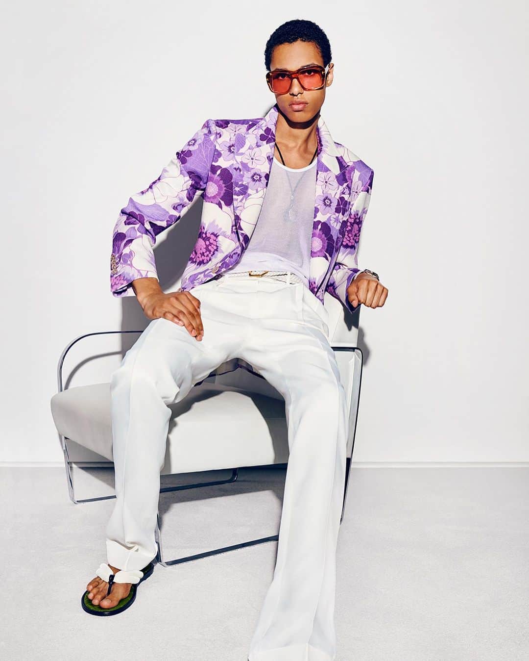 トムフォードさんのインスタグラム写真 - (トムフォードInstagram)「Formalwear re-invented. Explore Men’s Spring/Summer 2021 Collection. #TOMFORD #TOMFORDSS21」9月18日 0時05分 - tomford