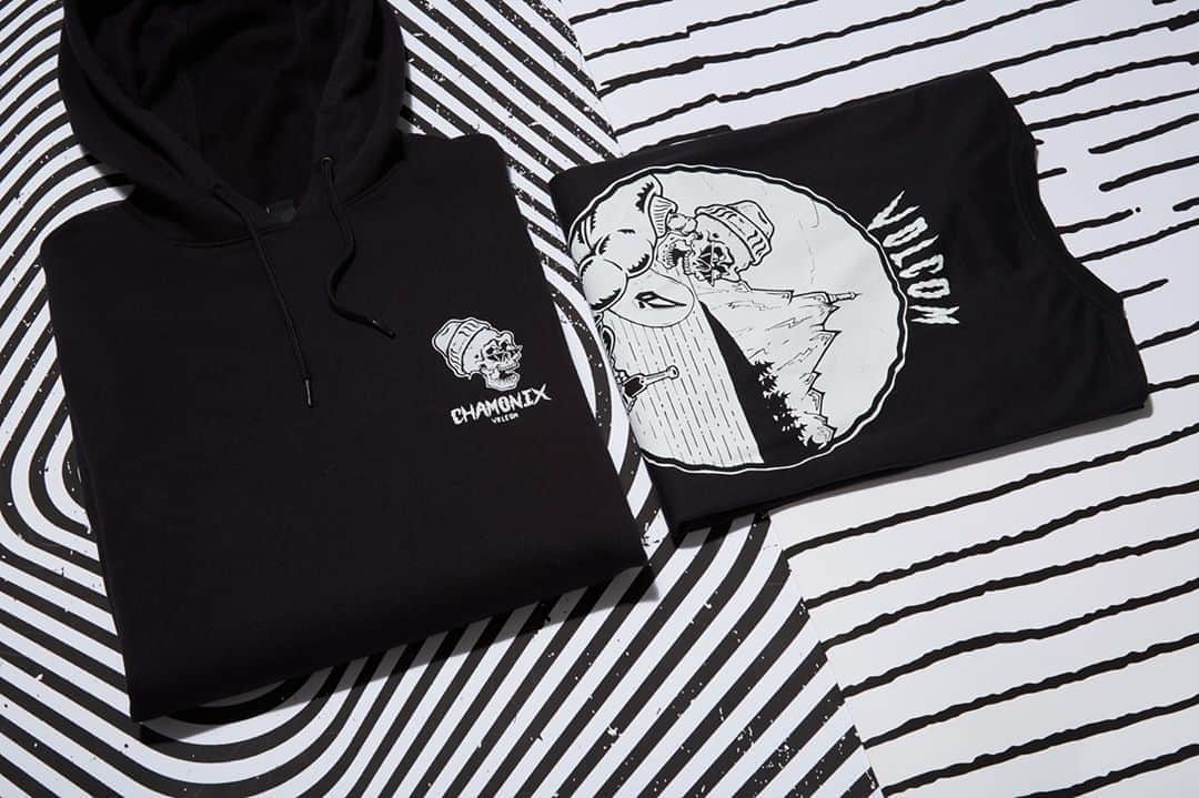 ボルコムのインスタグラム：「@tortuga_666 collab available now, exclusively at our Chamonix 🇫🇷 store! More details at 📲 vol.cm/tlgchamonix #trulylocalgrown」