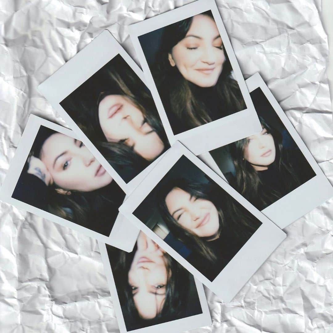 Julia Michaelsのインスタグラム：「I mean, either way I’m a slytherin」