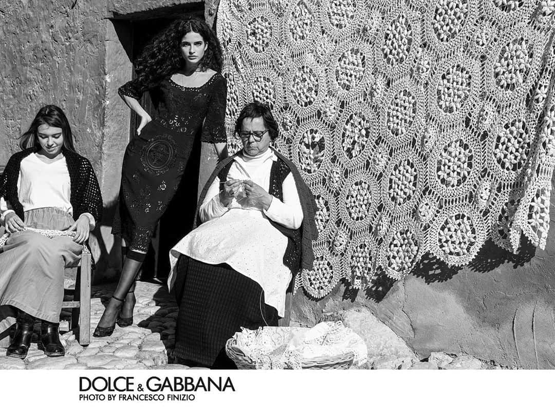 ドルチェ&ガッバーナさんのインスタグラム写真 - (ドルチェ&ガッバーナInstagram)「⁣Introducing the new #DGFW20 Campaign set in Sicily and Milan, the two places that represent the #DolceGabbana DNA. ⠀ ⠀ One side of this dualism is unveiled through the evocative elegance of the black and white scene shot in Sicily by @francescofinizio_. ⠀ Special thanks to @regionesiciliana - Parco Archeologico di Segesta. #DGCampaign #DGWomen」9月18日 1時00分 - dolcegabbana