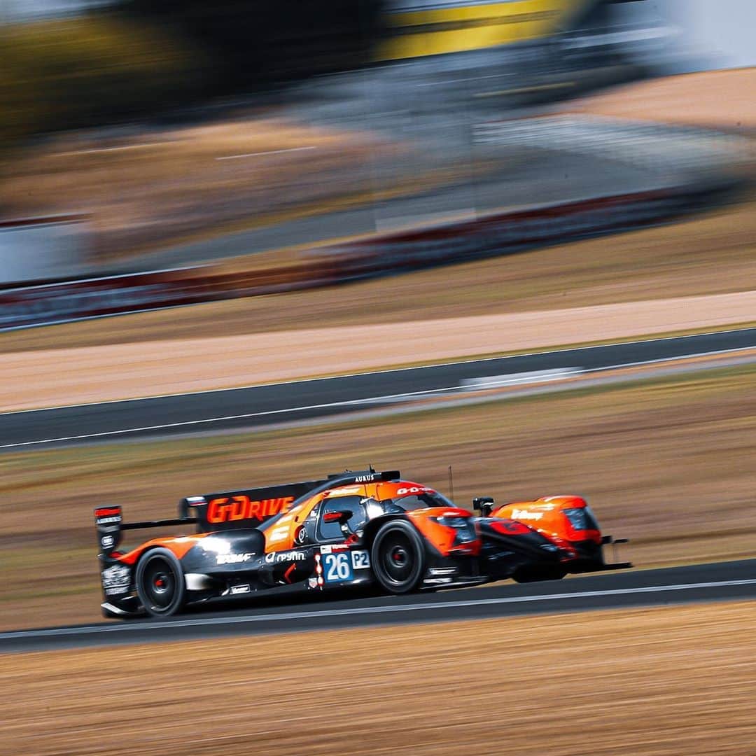 ジャン＝エリック・ベルニュのインスタグラム：「So happy to be back in Le Mans 😍😍😍 Fastest pace today, through to Hyperpole, let’s bring on some night driving now 🌙 📸 @cmpbkk」