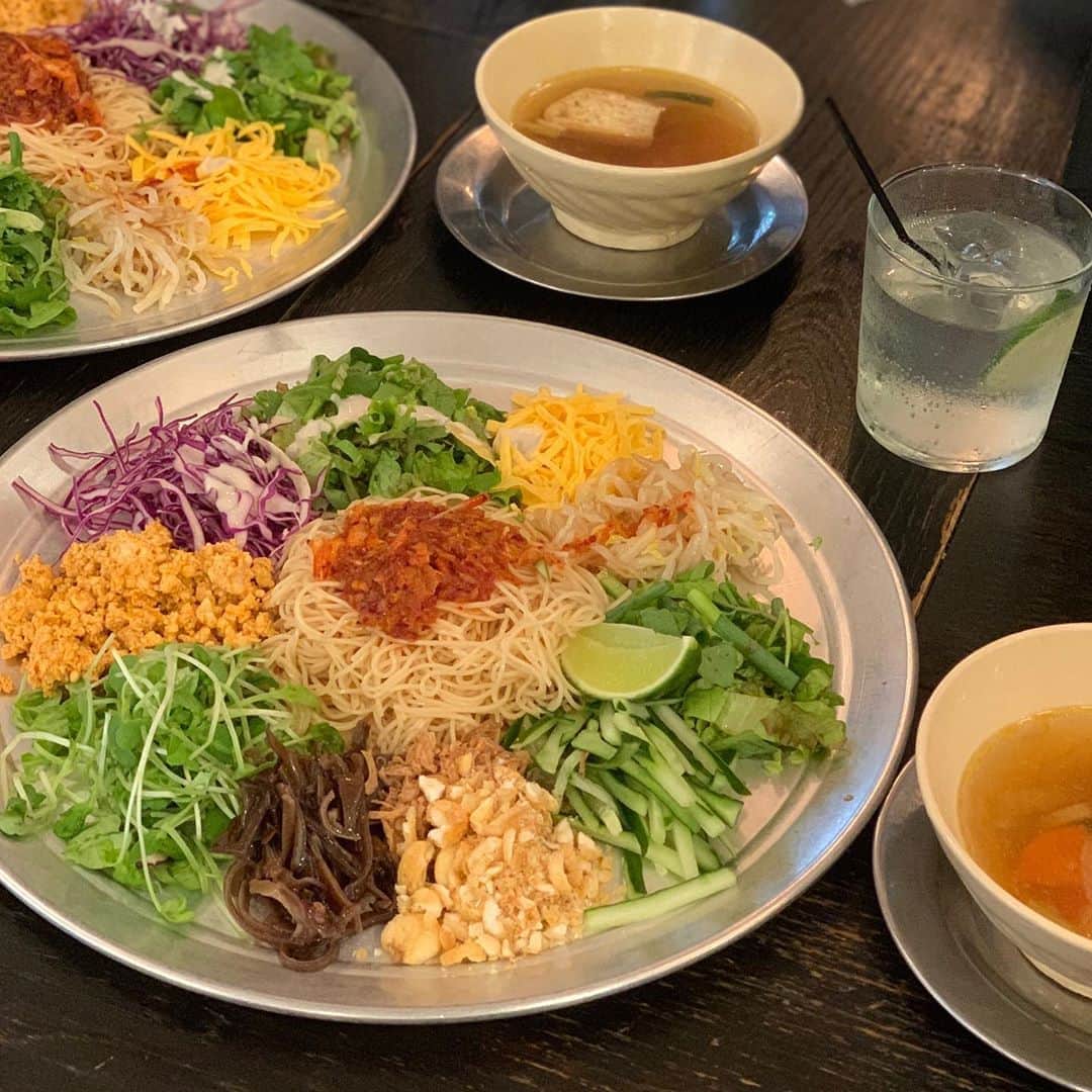 沢瀉美緒のグルメインスタ