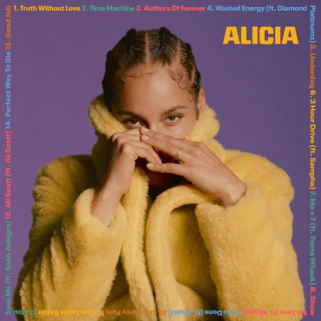 アリシア・キーズさんのインスタグラム写真 - (アリシア・キーズInstagram)「#ALICIA is out right now!!!! I’m excited like it’s the first time!! I’m grateful to share all the different sides of me with you. I’m grateful you love me as I am! Press play and let the magic begin 💜💜💜🥳🥳🥳 ⁣ ⁣ And tell me your favorites!! I can’t wait to hear 😘😘😘」9月18日 13時55分 - aliciakeys