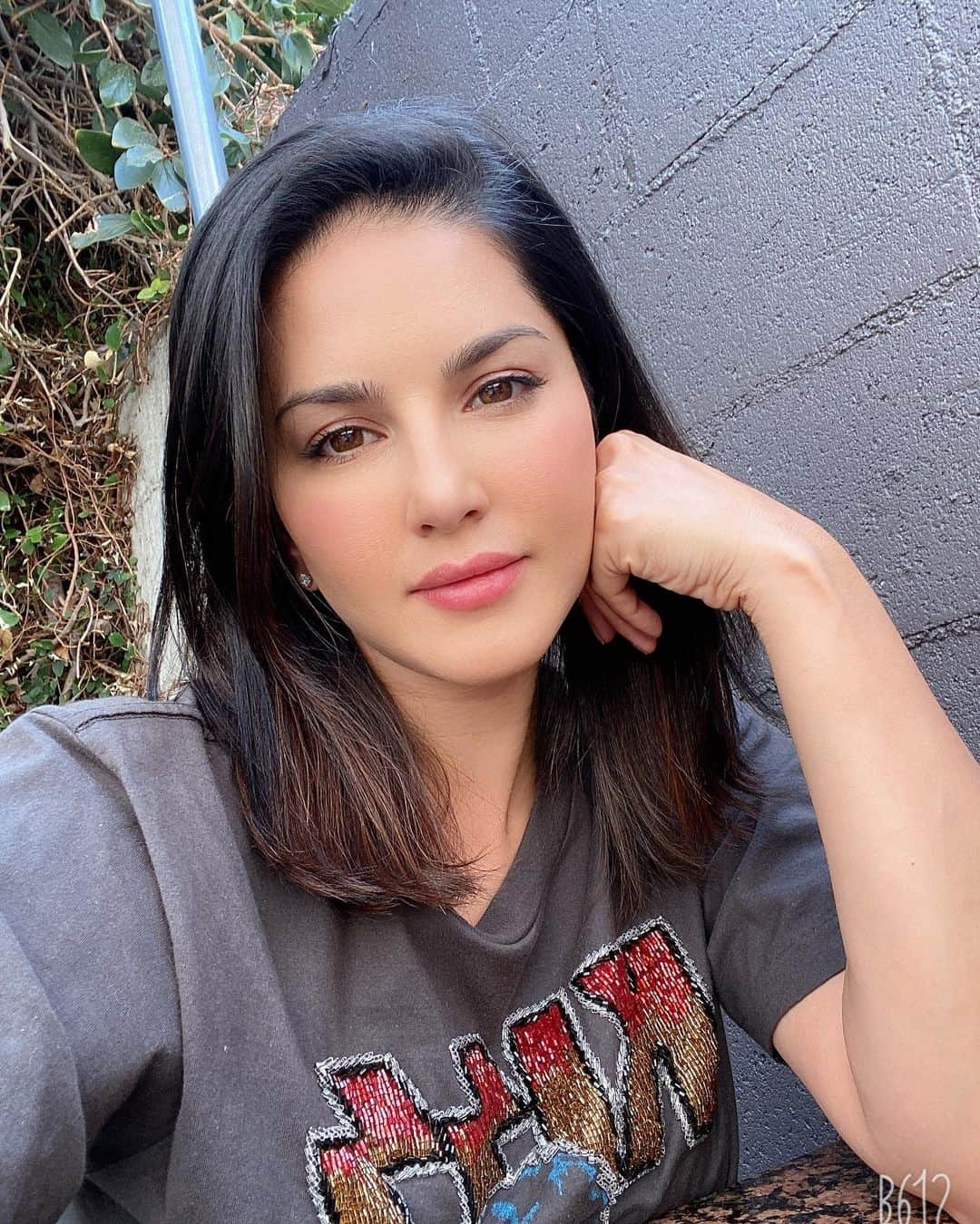 サニー・レオーネさんのインスタグラム写真 - (サニー・レオーネInstagram)「Lunch date! Catching up on world drama!」9月18日 13時56分 - sunnyleone