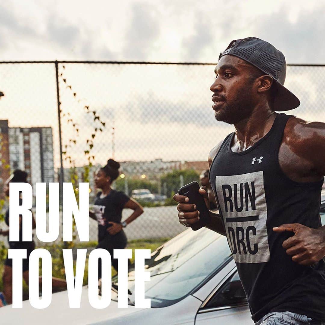 Under Armourさんのインスタグラム写真 - (Under ArmourInstagram)「Democracy is the ultimate team sport, which is why this election season we want you to Get Registered and Go Vote. Hit the link in bio to see if you're registered to vote and get involved. #RunToVote」9月18日 5時37分 - underarmour