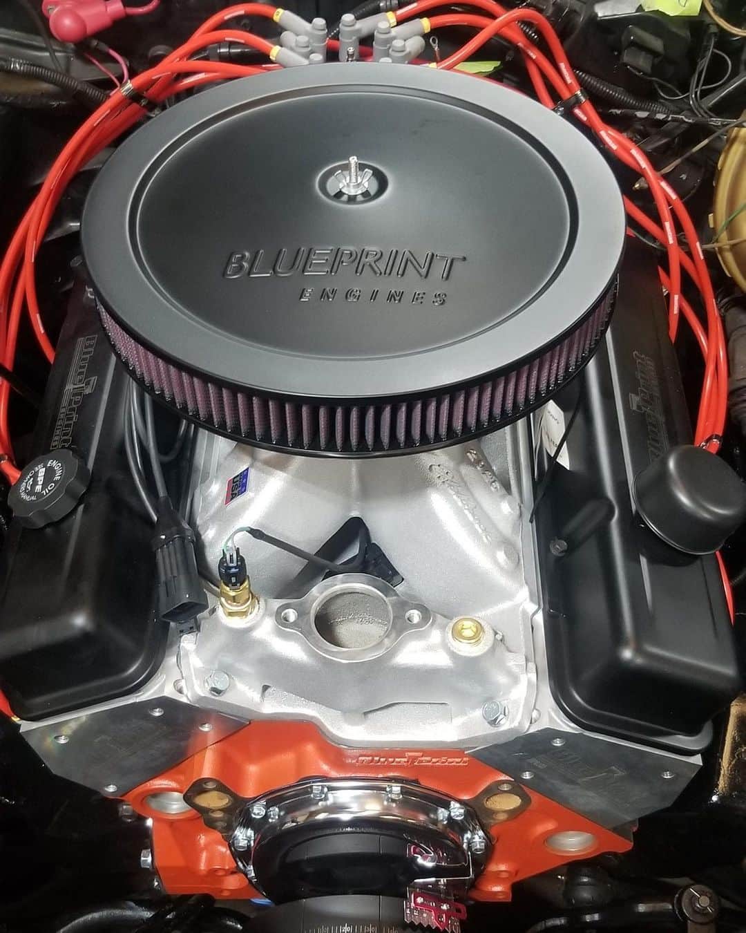 ストーン・コールド・スティーブ・オースチンのインスタグラム：「Work continues on my BSR Z-28 over @natesprecision. The 427 Stroker from @blueprint_engines makes 540 horsepower. Chevy Nate also got my driver side door open... Pretty excited about that too!   #bsrz28 #blueprintengines  @rocketracingwheels  #rocketracingwheels  #chevrolet #chevy #camaro #ctpconcepts #z28camaro @suprsonix  @ctpconcepts @ridetechsuspension」