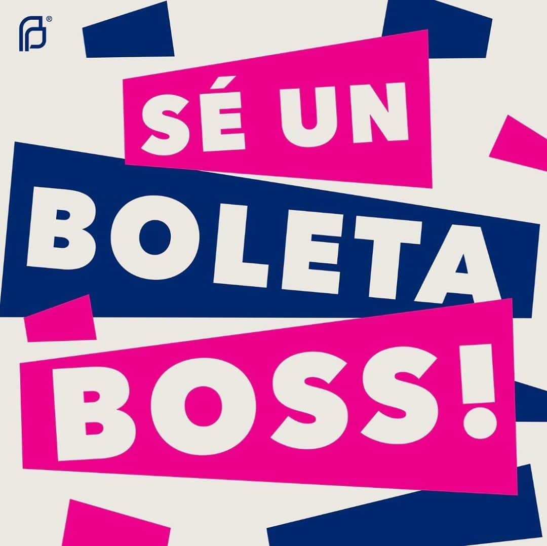 アナ・オルティスのインスタグラム：「¡Oye, mi gente! Be a #BoletaBoss & make sure your registered to vote. When we vote, they listen. Text BOSS1 to 22422 & make a plan to cast your vote. @plannedparenthood can make sure you & your squad are good to go. #BallotBoss ¡Dale!」