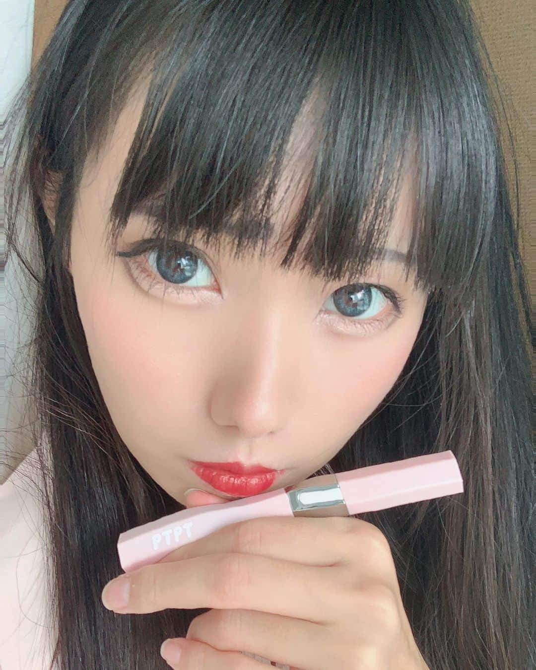 秋元るいさんのインスタグラム写真 - (秋元るいInstagram)「おはよー！今日はメイクにコジット　@cogit_beauty使ったよ＊*(ू•ω•ू❁)*＊ . 20分の充電で20分使えます👀 マスクすることも多いから、目元のアイメイク大事🙆‍♀️👀 . さて、今日もいってきます！  #PTPT #コジット #まつ育 #まつげ #マスクメイク #ビューラー #pr #トリドリベース」9月18日 7時40分 - akimoto_rui