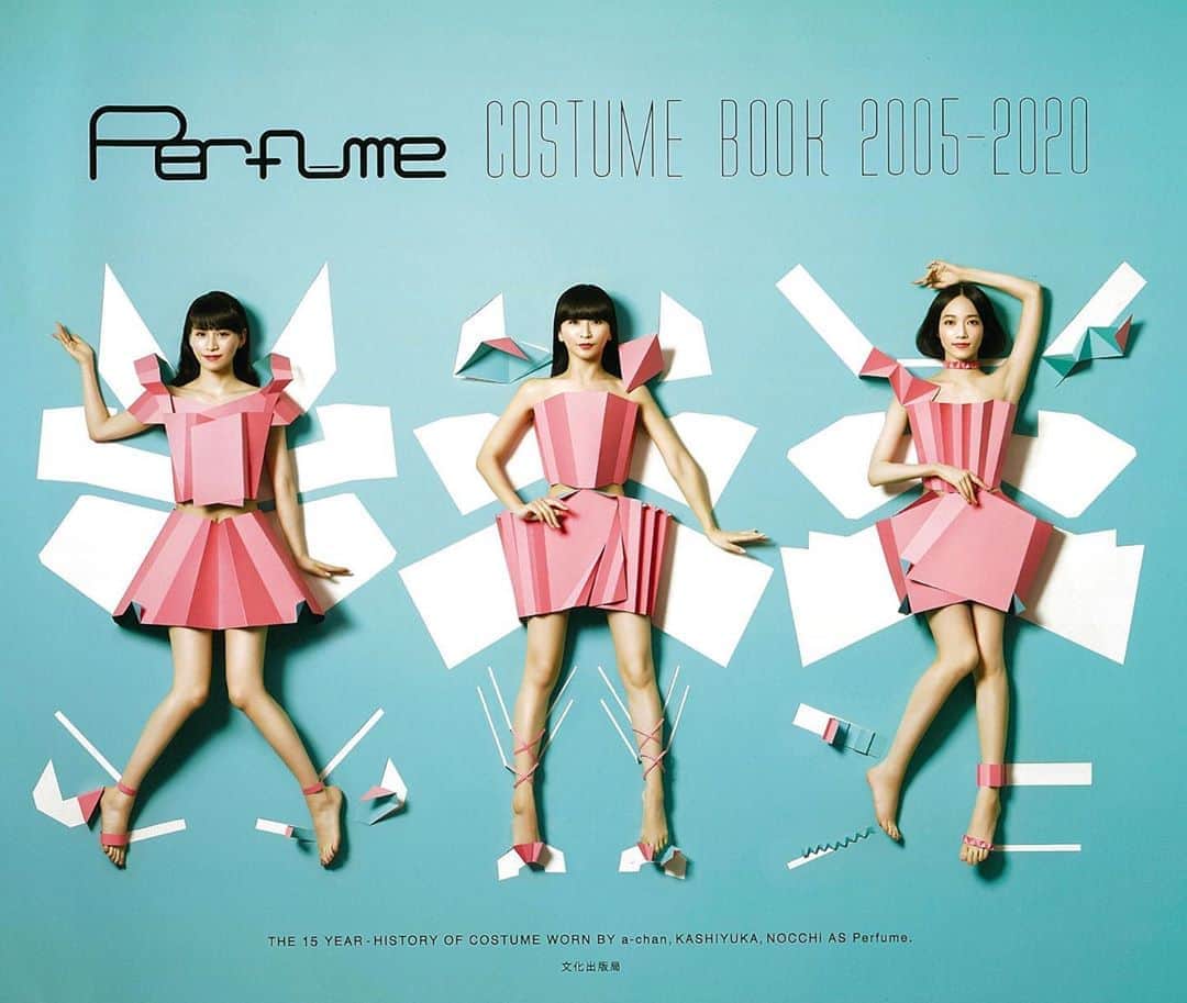 Perfumeさんのインスタグラム写真 - (PerfumeInstagram)「Perfume初の衣装本「Perfume COSTUME BOOK 2005-2020」10/23(金)に発売決定！2005年のメジャーデビューから現在までにいたる250種類を超える衣装を収録。メンバーやスタイリスト陣へのインタビューも含むアニバーサリーイヤーにふさわしい1冊です✨  Perfume's first costume book "Perfume COSTUME BOOK 2005-2020" will hit the stand on Oct. 23! The book includes 250+ kinds of costume since their major debut as well as interviews with members and stylists! A perfect book for the anniversary year!」9月18日 8時29分 - prfm_official