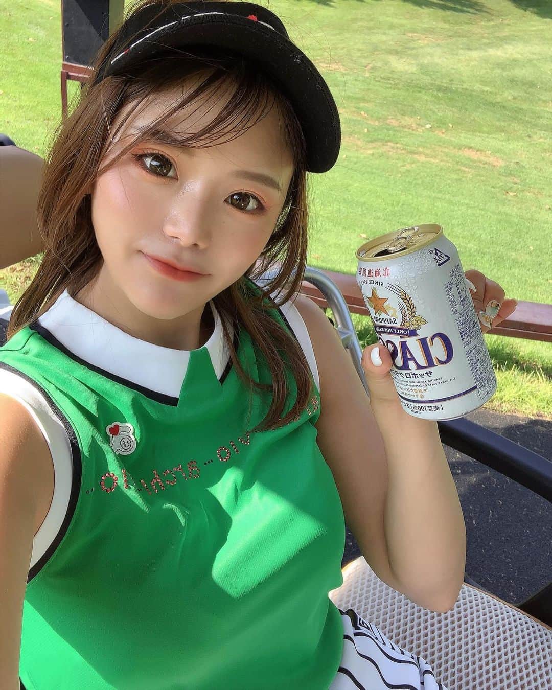 あやごるふのインスタグラム：「カミングアウトします。﻿ ﻿ 実は………………﻿ ﻿ ﻿ ﻿ ﻿ ﻿ ﻿ 世界で一番好きなビールは﻿ #サッポロクラシック です。🥺🥺❤️﻿ ﻿ ﻿ ﻿ 一応、日本含む世界中のいろんなビールを﻿ 飲んできたつもりだけど、﻿ サッポロクラシックが一番だ。﻿ ﻿ ﻿ ﻿ ﻿ ﻿ ﻿ #golfnetwork #golf #golfswing #golfwang #reginagolf  #golfgirls #instagolf #golfstagram #ゴルフ #ゴルフ女子 #ゴルファー #ゴルフ好き #ゴルフ部 #ゴルフ練習 #ゴルフコーデ #골프 #ゴルフスイング #ゴルフ大好き #ゴルフ好きな人と繋がりたい #ゴルフばか #golflife #golfgirl #不動産投資 #골프 #골프웨어 #골프스타그램 #해외여행 #예쁘다 #다이어트」
