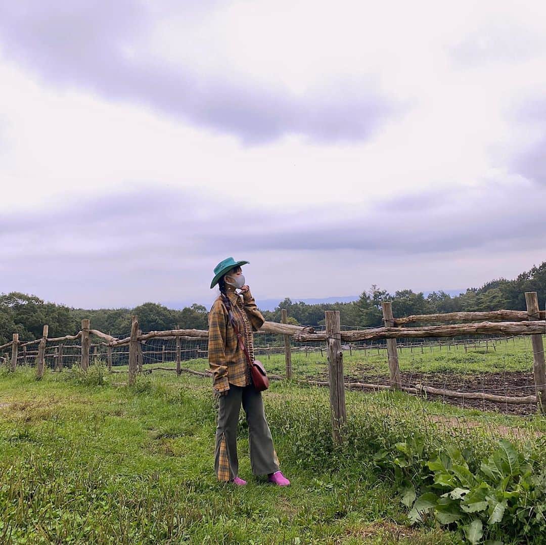 相羽瑠奈さんのインスタグラム写真 - (相羽瑠奈Instagram)「🤠🌿 cowgirl」9月18日 10時04分 - rone.runa