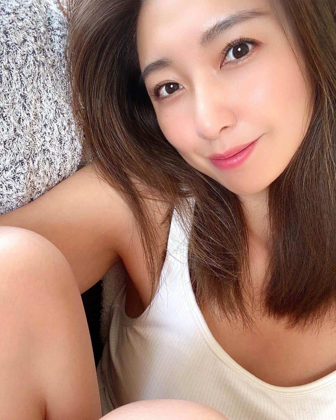 金田彩奈のインスタグラム：「good morning🤍」