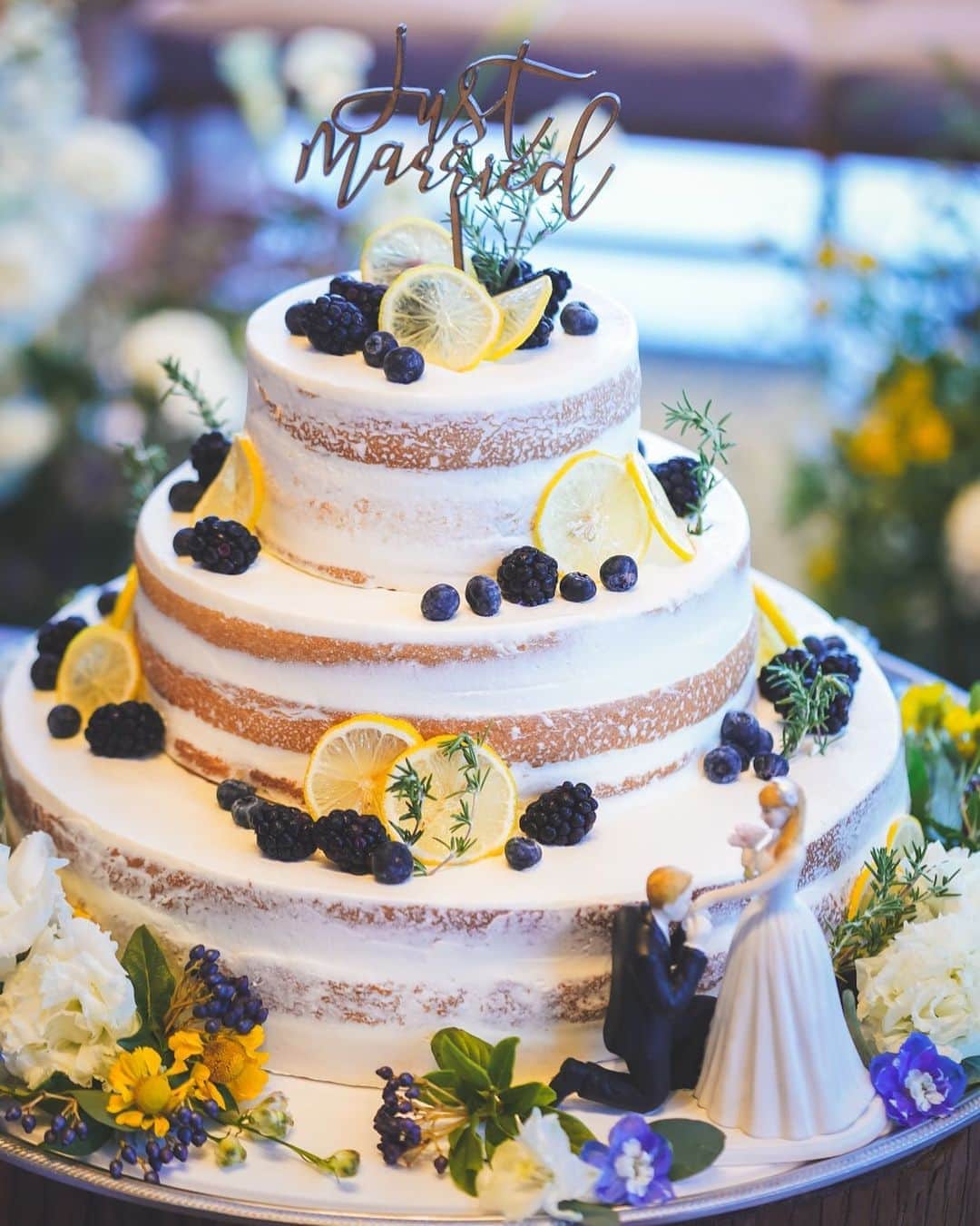 TAKE and GIVE NEEDS(T&G公式) のグルメインスタ