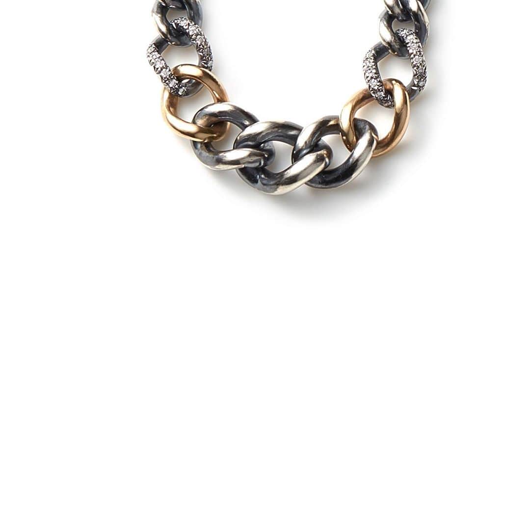 ハムさんのインスタグラム写真 - (ハムInstagram)「・﻿ 【hum online store】﻿ New arrivals.﻿ ﻿ HUMETE COLLECTION﻿ Gradation chain bracelet﻿ ﻿ ﻿ #humjewelry﻿ #humonlinestore﻿ #jewelry﻿ #chain﻿ #bracelet﻿ #chainbracelet」9月18日 21時45分 - hum_official