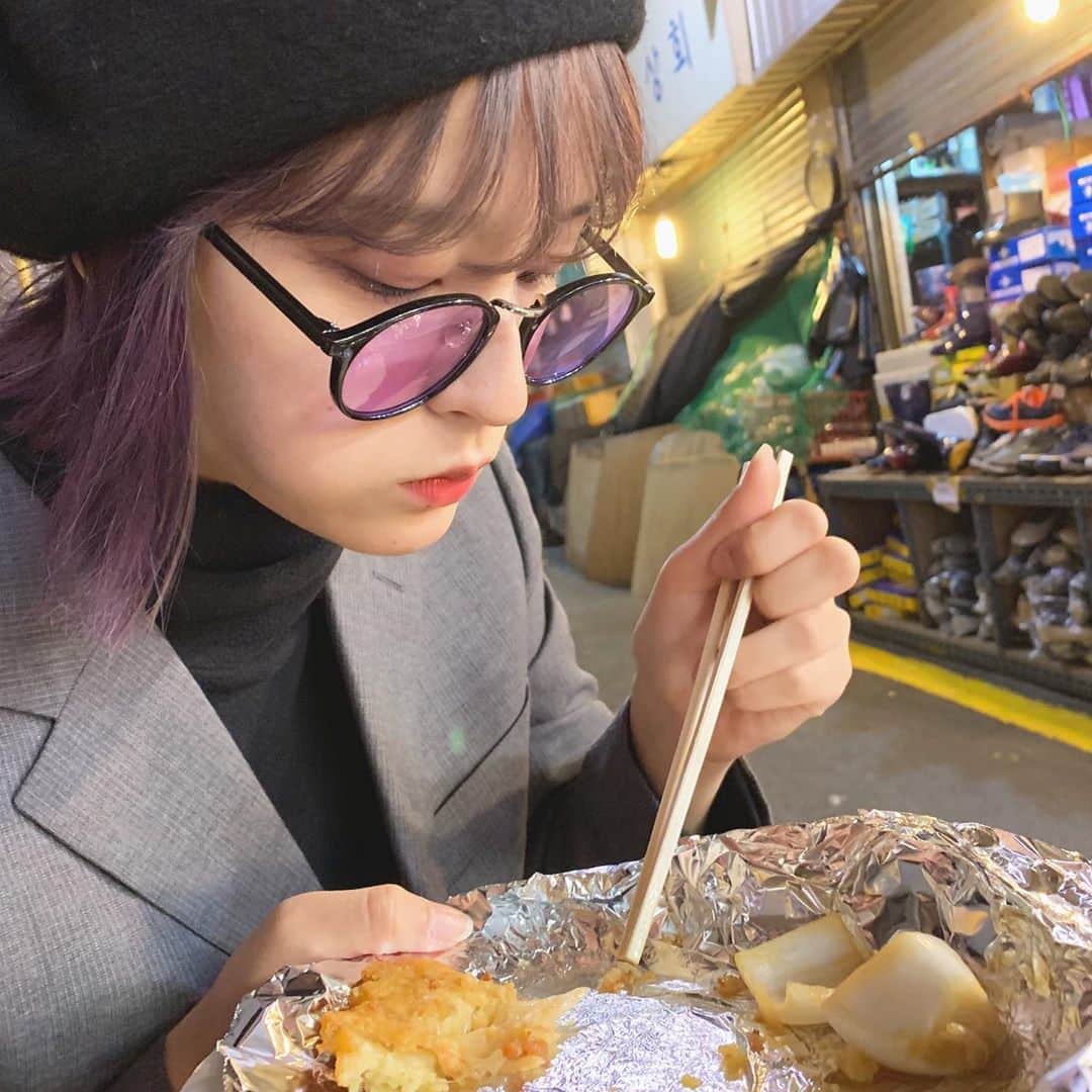 佐藤華純のインスタグラム：「.  【 #私が好きなものシリーズ × #韓国料理 】  留学中、毎日毎日美味しい韓国料理食べてました〜🍴  でも気にしてジムに通ったりしてました…が…ちょっと太りました…🙃  韓国グルメならお任せあれ〜！！！  #ミスキャンパス立命館2020 #MCR2020  #立命館 #立命館大学 #京都 #女子大生  #ミスキャン #ミスコン #ファイナリスト  #韓国留学 #韓国グルメ」