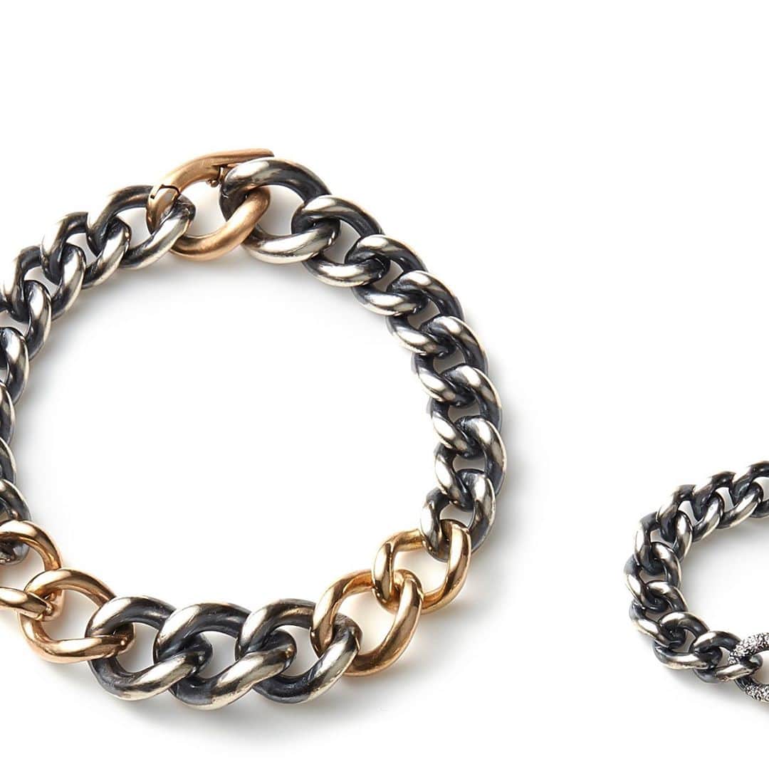 ハムさんのインスタグラム写真 - (ハムInstagram)「・﻿ 【hum online store】﻿ New arrivals.﻿ ﻿ HUMETE COLLECTION﻿ Gradation chain bracelet﻿ ﻿ ﻿ #humjewelry﻿ #humonlinestore﻿ #jewelry﻿ #chain﻿ #bracelet﻿ #chainbracelet」9月18日 21時47分 - hum_official