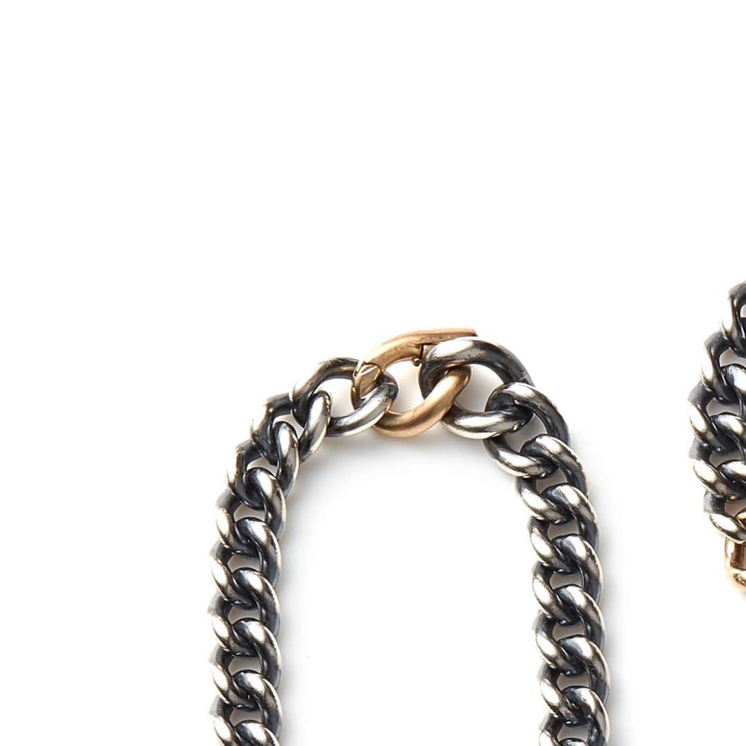 ハムさんのインスタグラム写真 - (ハムInstagram)「・﻿ 【hum online store】﻿ New arrivals.﻿ ﻿ HUMETE COLLECTION﻿ Gradation chain bracelet﻿ ﻿ ﻿ #humjewelry﻿ #humonlinestore﻿ #jewelry﻿ #chain﻿ #bracelet﻿ #chainbracelet」9月18日 21時48分 - hum_official