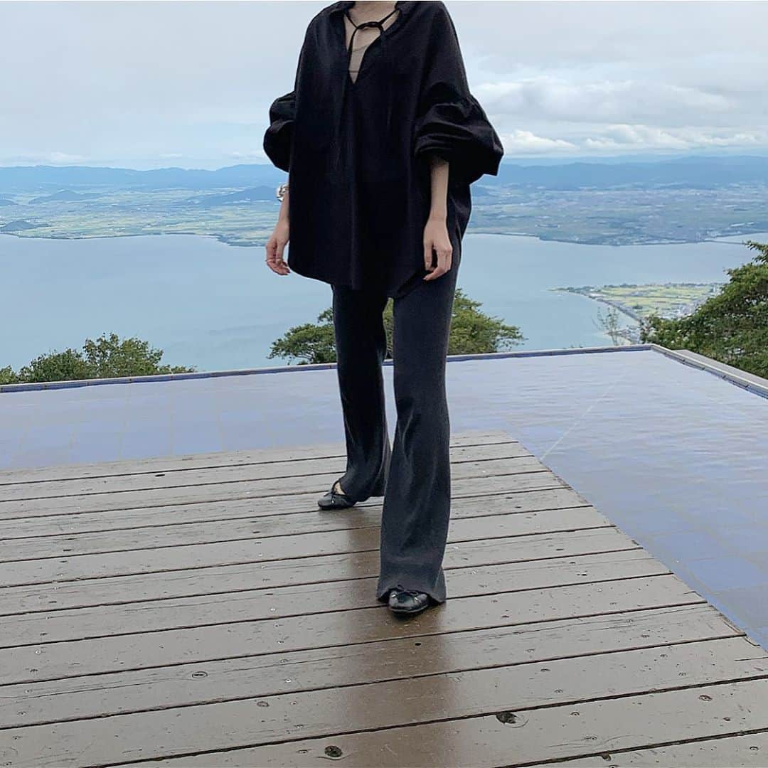 ukapiさんのインスタグラム写真 - (ukapiInstagram)「⠀ 曇り☁️でも楽しいヨね。 ⠀ #デート ♡  ⠀ ⠀ #琵琶湖バレイ#琵琶湖テラス」9月18日 22時04分 - ukapi