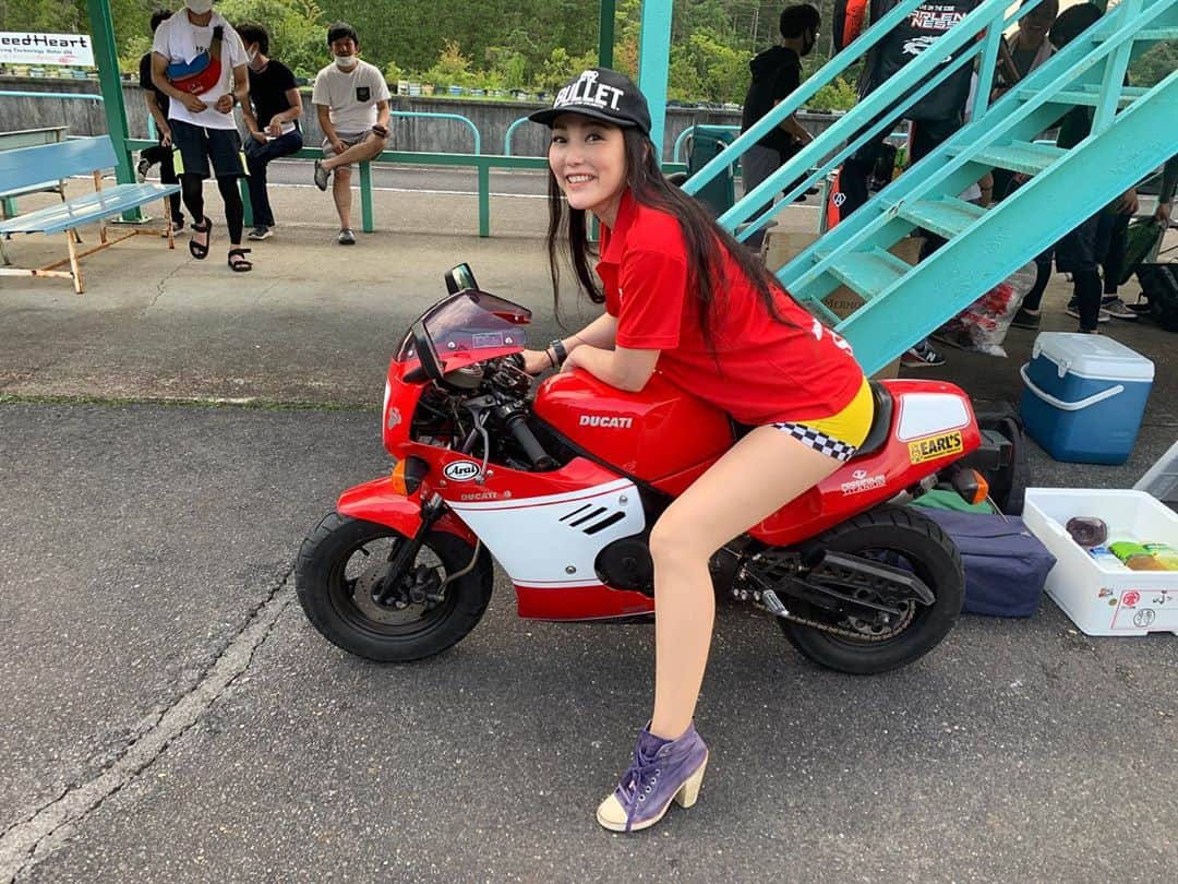 福山理子さんのインスタグラム写真 - (福山理子Instagram)「可愛かった小さいDucati  #Ducati #明智トップヒルサーキット  #2020ねん8月」9月18日 22時07分 - rikofukuyama