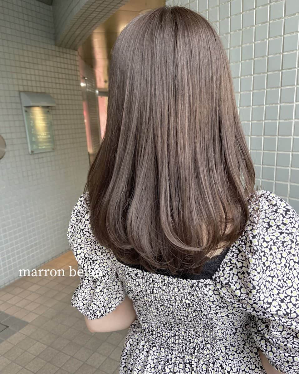 佃加菜のインスタグラム：「marron beige🍂 仕事先で怒られないベージュ♡ ブリーチしないで再現する7〜8トーンのベージュカラー . バイト先や仕事先で厳しい方もお気軽にご相談ください♡ . 秋は柔らかいベージュが可愛いですね🍂」
