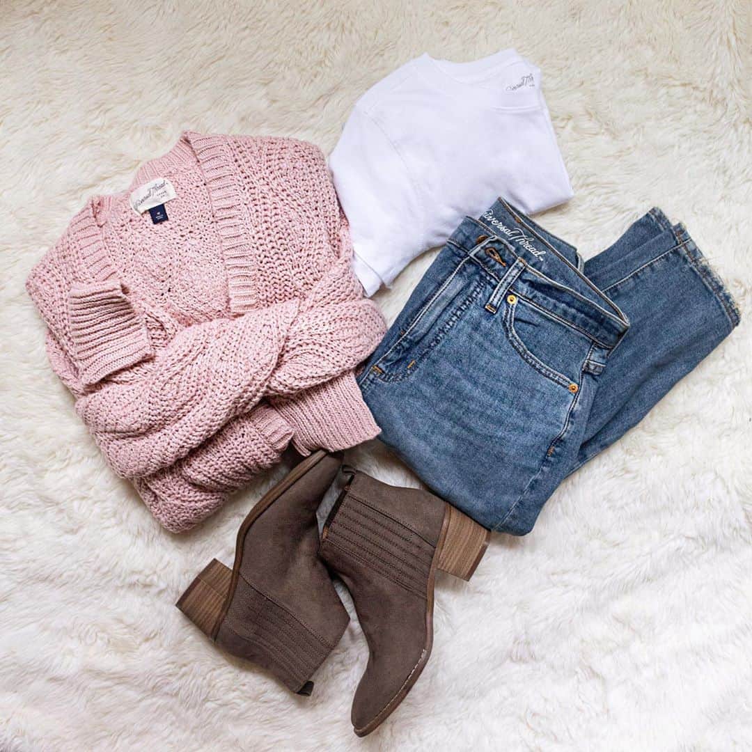 Target Styleのインスタグラム：「Apple orchard outfit, picked. 🍎☺️ #UniversalThread」