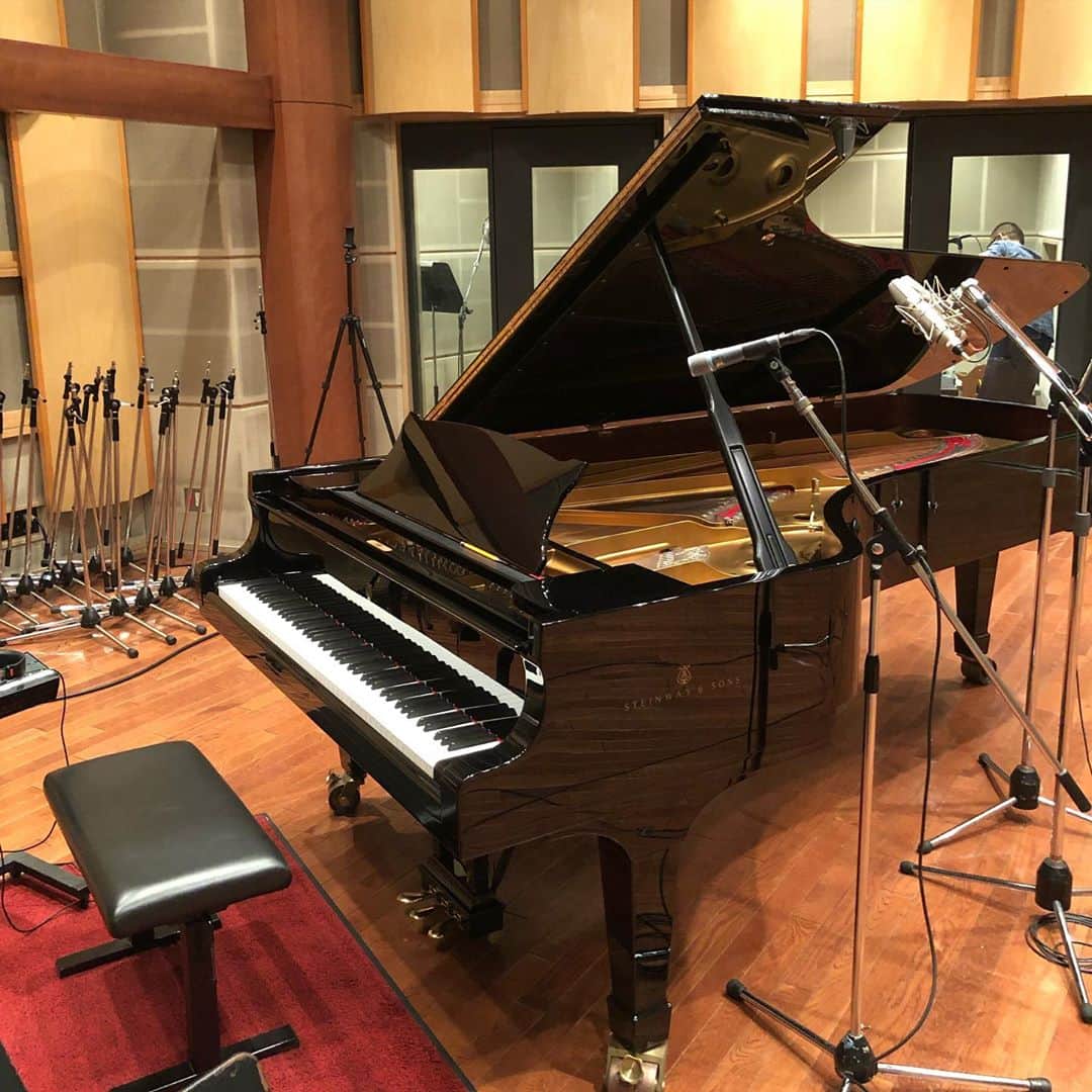 上杉洋史のインスタグラム：「530040 D #piano #steinway #venue #todayspiano #instapiano #pianophotography #recordingstudio #fecodij」