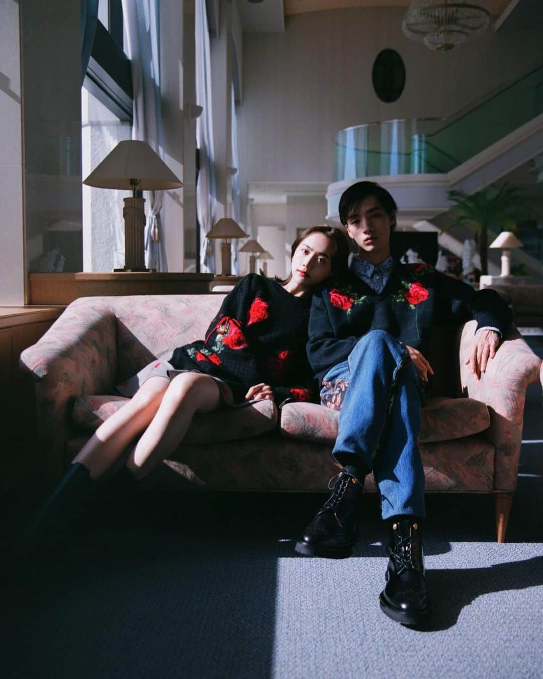 清水尋也さんのインスタグラム写真 - (清水尋也Instagram)「. . "The Fashion Post" . VERSACE with Airi Matsui . #thefashionpost #versace」9月18日 23時08分 - hiroyashimizv
