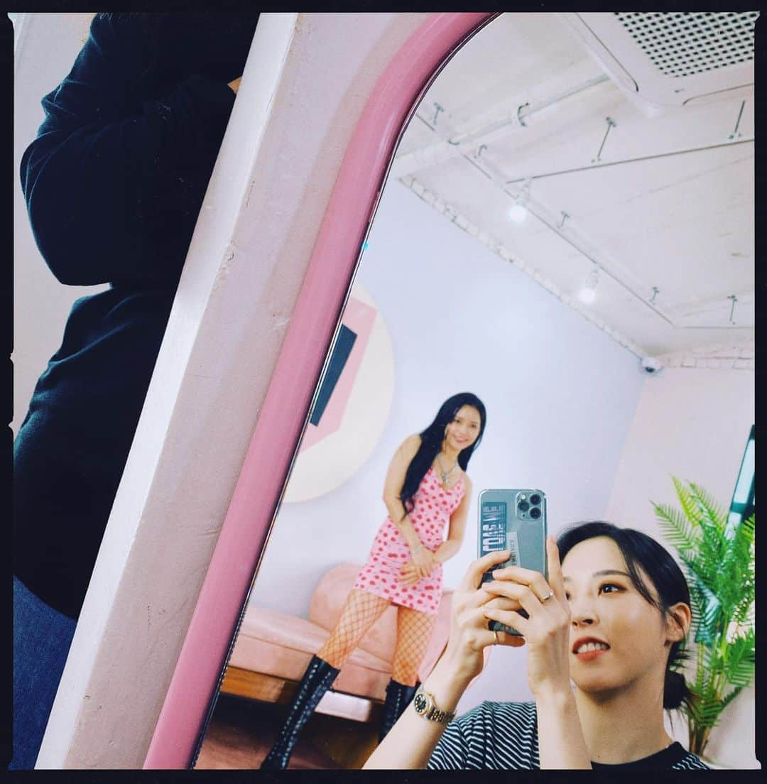 ムンビョルさんのインスタグラム写真 - (ムンビョルInstagram)「Ddun Ddun Ddun」9月18日 14時18分 - mo_onbyul