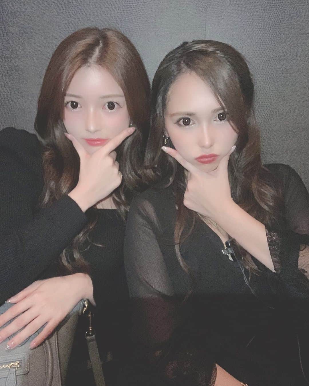 のインスタグラム：「安定のここ  #静岡#両替町#club jerry #北新地#shizuoka #selfie #style #beautiful  #twice #make#ホステス #キャバ嬢#twins #推し #ライブ配信」
