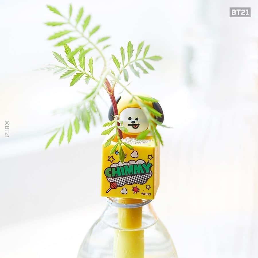 BT21 Stars of tomorrow, UNIVERSTAR!さんのインスタグラム写真 - (BT21 Stars of tomorrow, UNIVERSTAR!Instagram)「Shower your pet plant with love. ❤️ ⠀ #BT21 #GreenToy ⠀ ✔️Attach-anywhere figurines ✔️Mini-sized kit ✔️Random seeds ✔️Easy-to-follow instructions ✔️Filter, sand, fertilizers included ⠀ The BT21 Green Toy kit– Grow 'em and love 'em! 💐 ⠀ [Korea] 2020.09.24. 11AM (KST) 👉Link in bio ⠀ [Global] 2020.10.04. 6PM (PDT) at LINE FRIENDS COLLECTION ⠀ #GreenToy #HomeGardening #Planterior #HousePlants #PetPlant #Strawberry #Peppermit #LemonBalm #Cosmos」9月18日 15時00分 - bt21_official