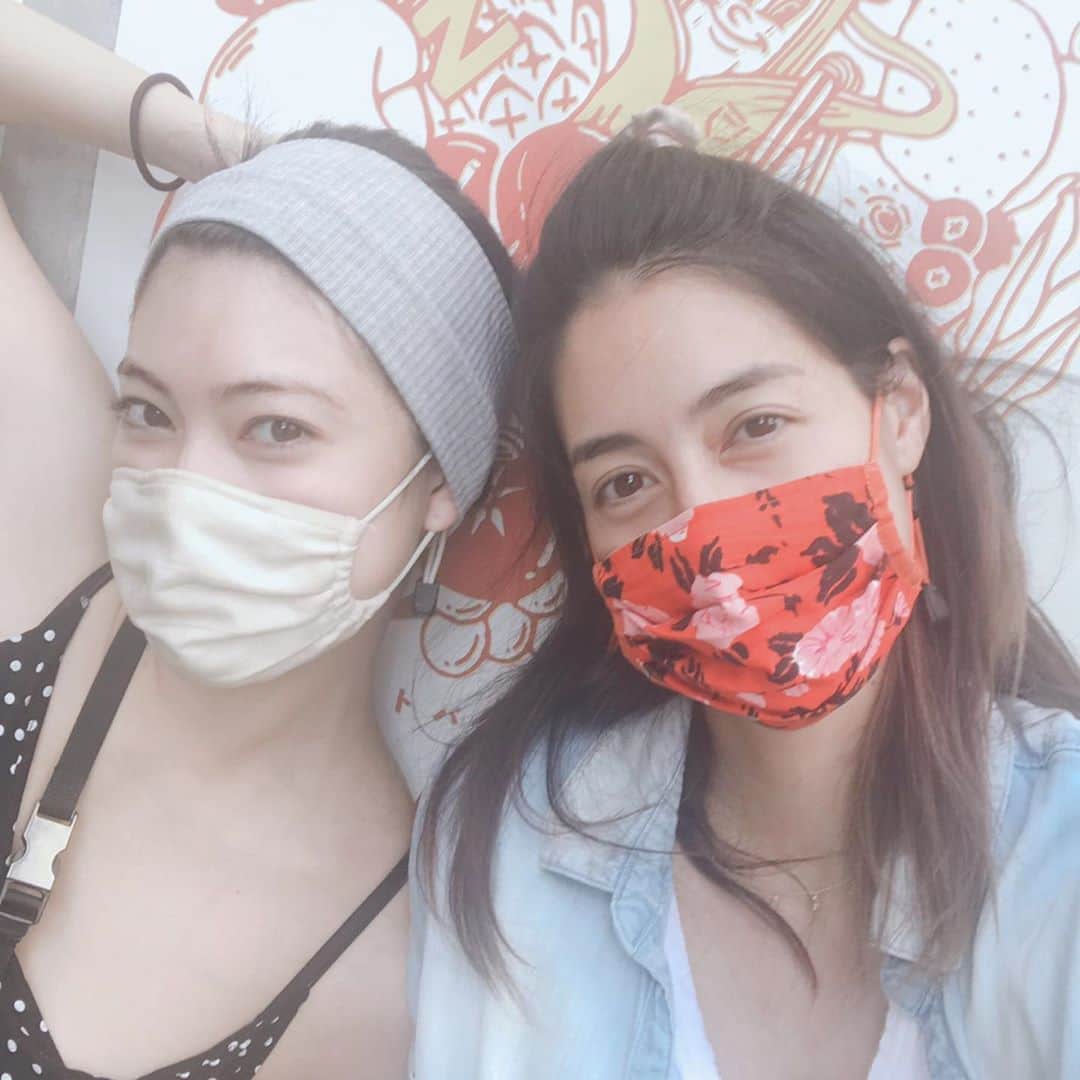 森泉さんのインスタグラム写真 - (森泉Instagram)「Sisters Time🧡」9月18日 15時05分 - izumi.mori