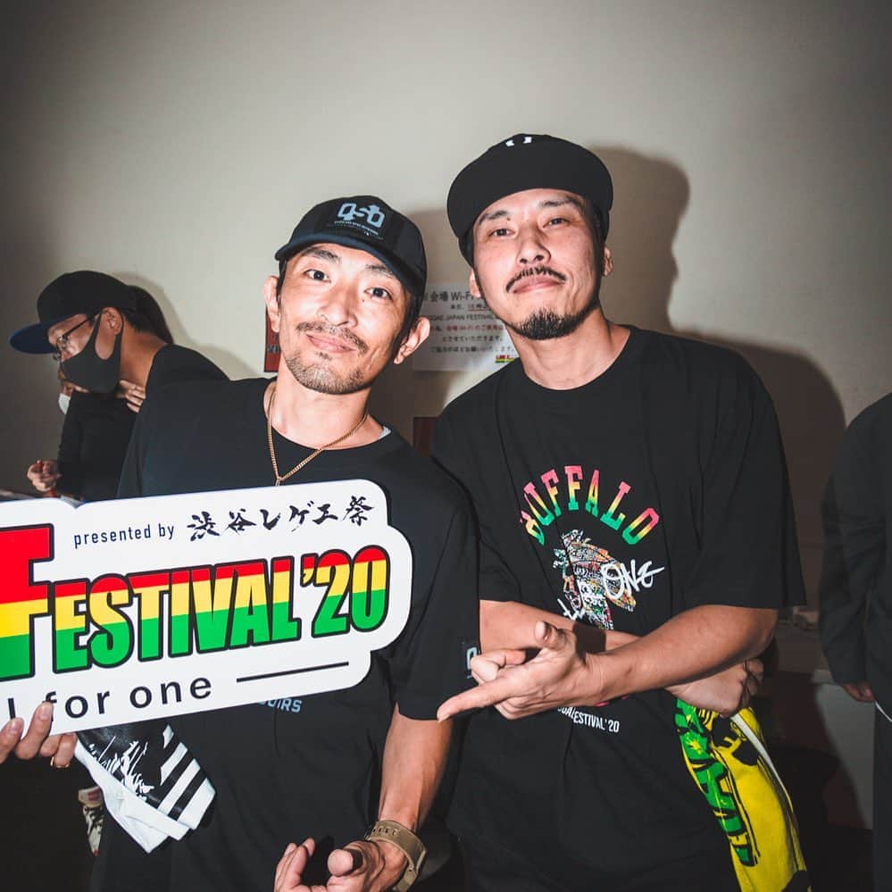 RYO the SKYWALKERのインスタグラム：「w/ KEN-U @kenutyo #japanreggaefestival #渋谷レゲエ祭」