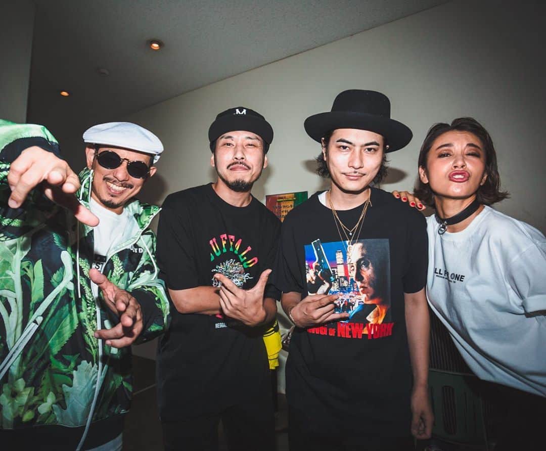 RYO the SKYWALKERのインスタグラム：「w/ DOZAN11 @dozan11 RUEED @rueedman MUNEHIRO @munehirovoice #japanreggaefestival #渋谷レゲエ祭」