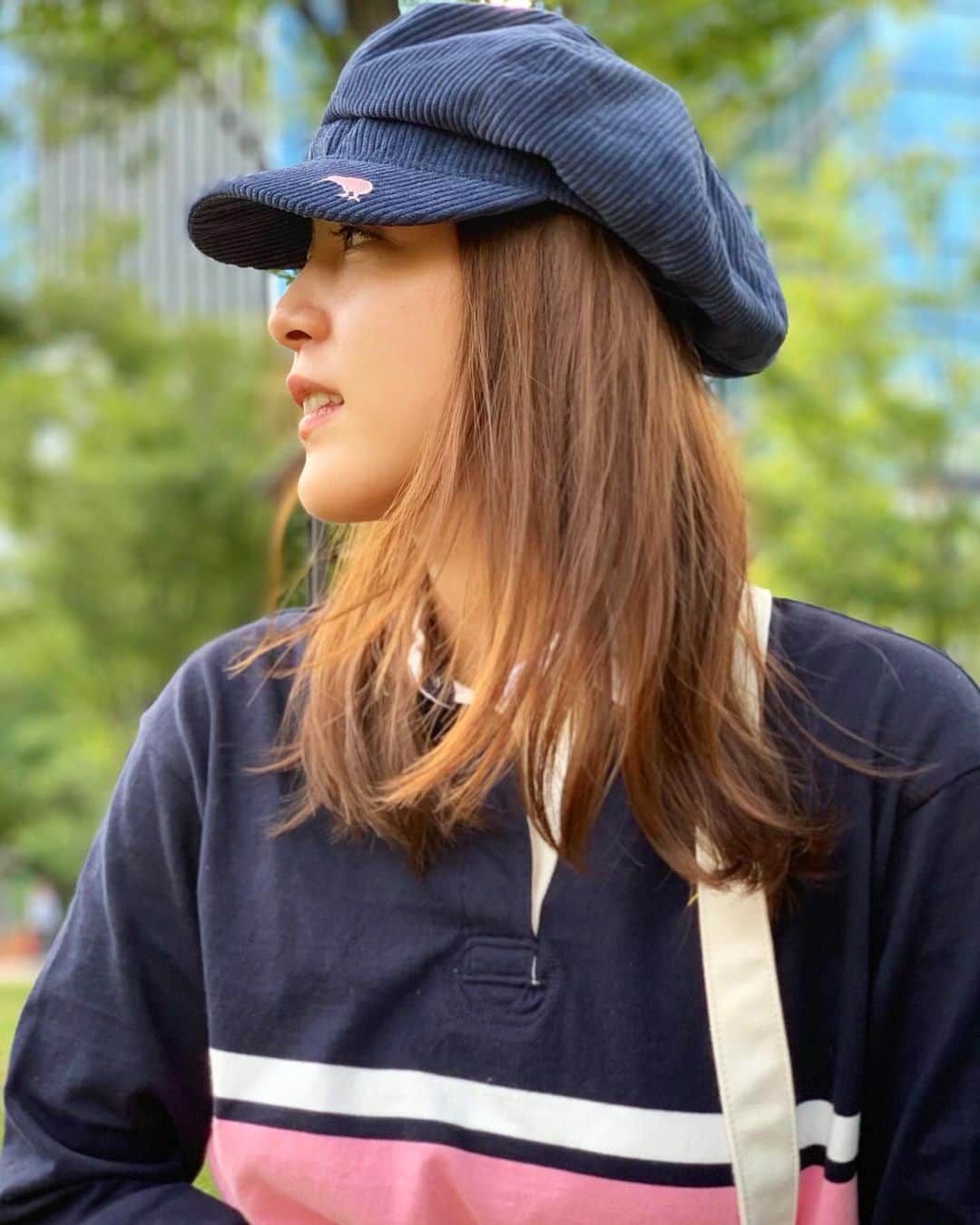 源崎トモエのインスタグラム：「キャスケットも可愛い💛🧡 . 🧢: @canterbury_japan  . #canterbury #カンタベリー #カンタベリージャパン #キャスケット　 #casquette #帽子コーデ #カジュアルコーデ #ラグビー #rugby」