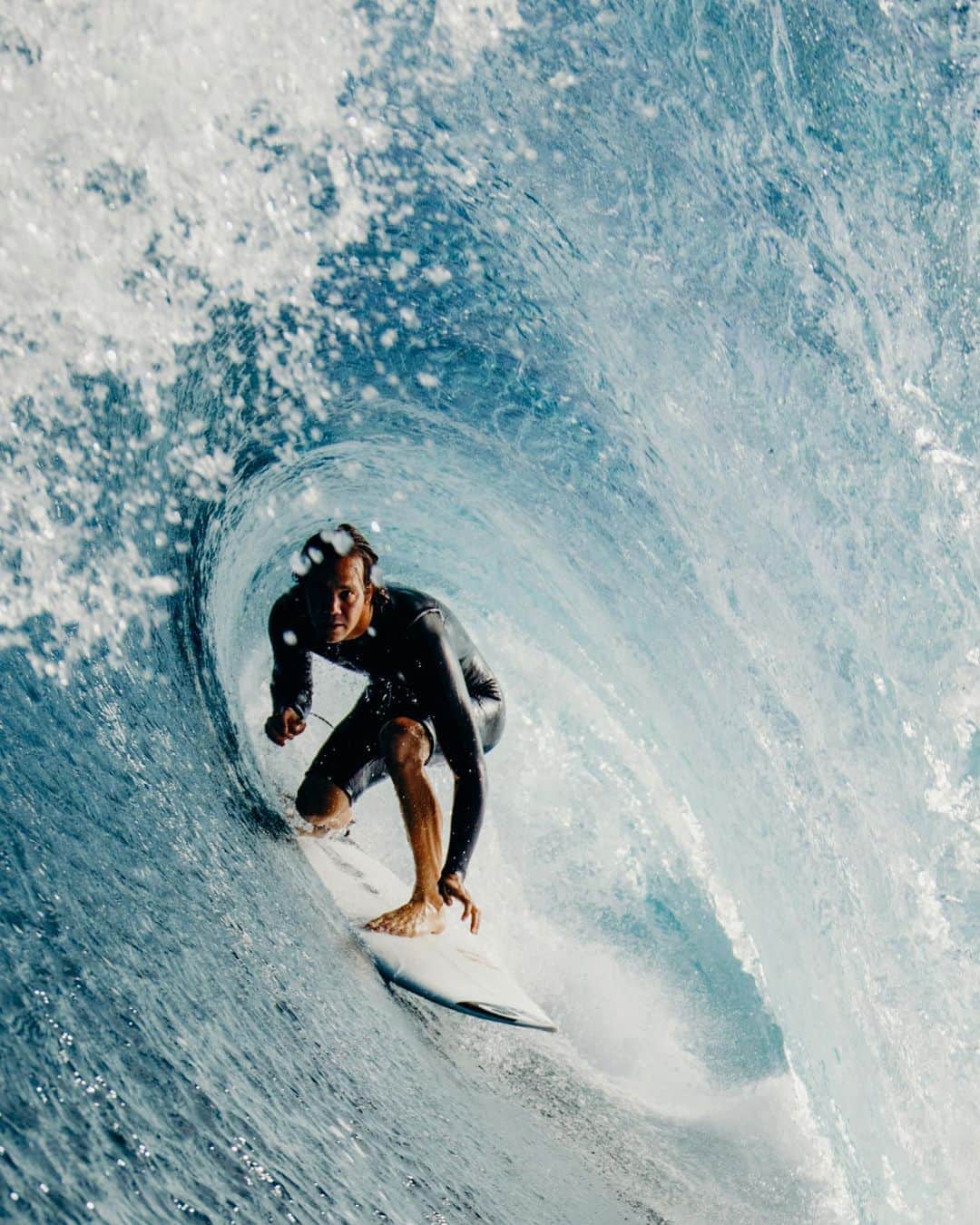 ジョーディ・スミスのインスタグラム：「Locked in on a small drainer. @oneillusa #surfing」
