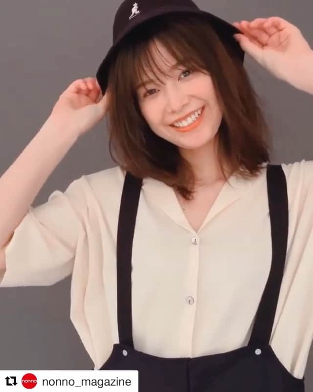 渡邉理佐のインスタグラム：「#Repost @nonno_magazine with @get_repost ・・・ ノンノ10月号から、オフショ動画を。 くるりんぱりっちゃん。あした発売のノンノ11月号ではカバーを飾ってくれました♡ ハイブランドのバッグ特集、欅坂46への想いを語ったインタビューも必見！  #nonno_magazine #nonno #ノンノ #渡邉理佐 #欅坂46 #keyakizaka46 #りっちゃん #くるりんぱ #11月号の表紙可愛い」