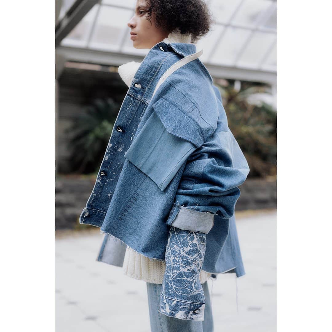 KUROのインスタグラム：「KURO 20aw collection #kurodenim #denim #architecture #pfw」