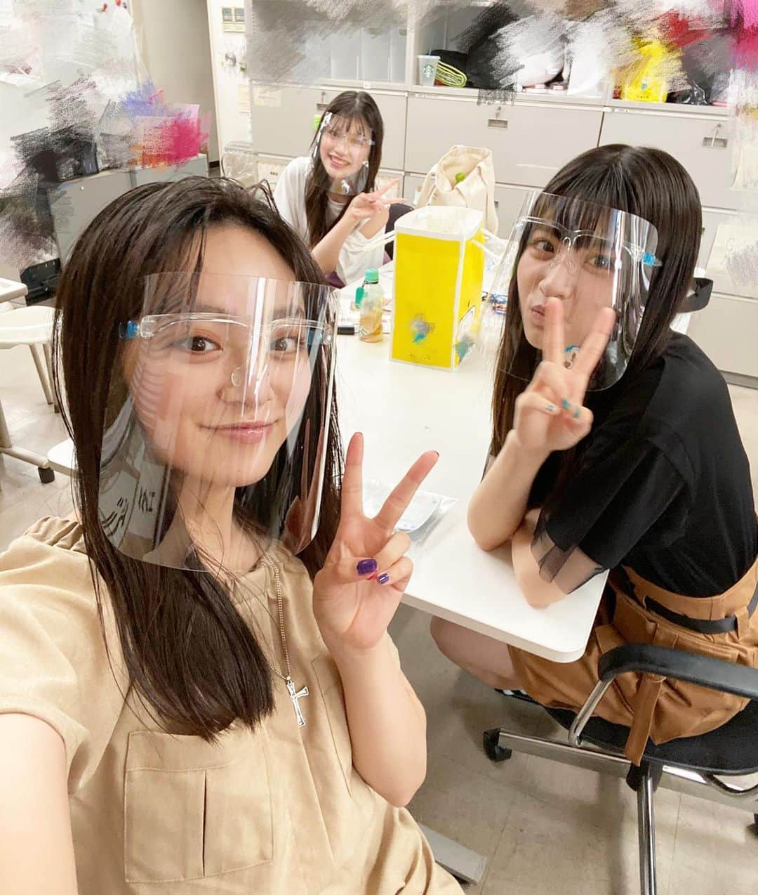 深尾あむさんのインスタグラム写真 - (深尾あむInstagram)「ソーシャルディスタンス🕺🏿 #4連休スタート #みんななにする？ #ディスタンス忘れずに！」9月18日 17時57分 - amufukaofficial