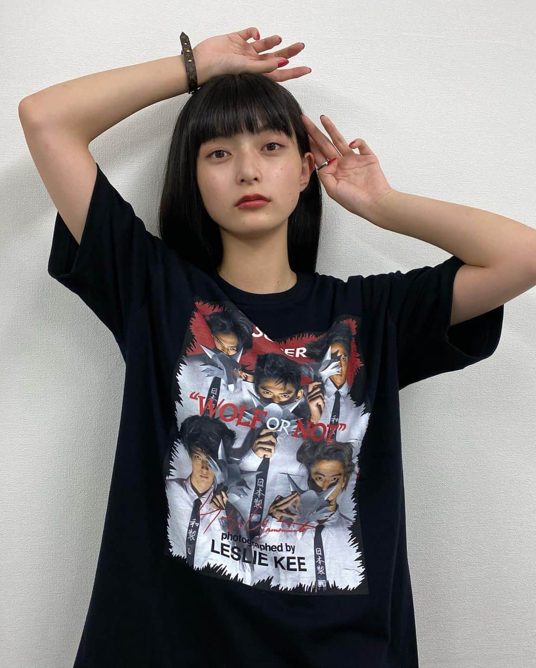 中澤瞳さんのインスタグラム写真 - (中澤瞳Instagram)「このTシャツかっこいいなあ！ いつものみんなとはまた違って素敵🐺✨  #オオカミくんには騙されない」9月18日 18時06分 - hitomi.nakazawa