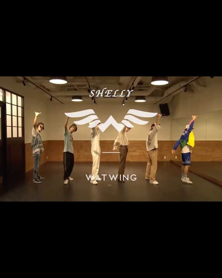 古幡亮（WATWING）のインスタグラム：「. WATWING Choreograph Project 始動  第一弾は... 最新曲「SHELLY」🔥🔥🔥  choreograph by @reina_queenme  Thank you sooo much🙇🙇🙇  そして毎週金曜日新たなVIDEOを公開！  来週はどの曲かな〜 お楽しみに😉 . . #WATWING#SHELLY #dance#dancepractice #practice#choreography #choreograph #ダンス」