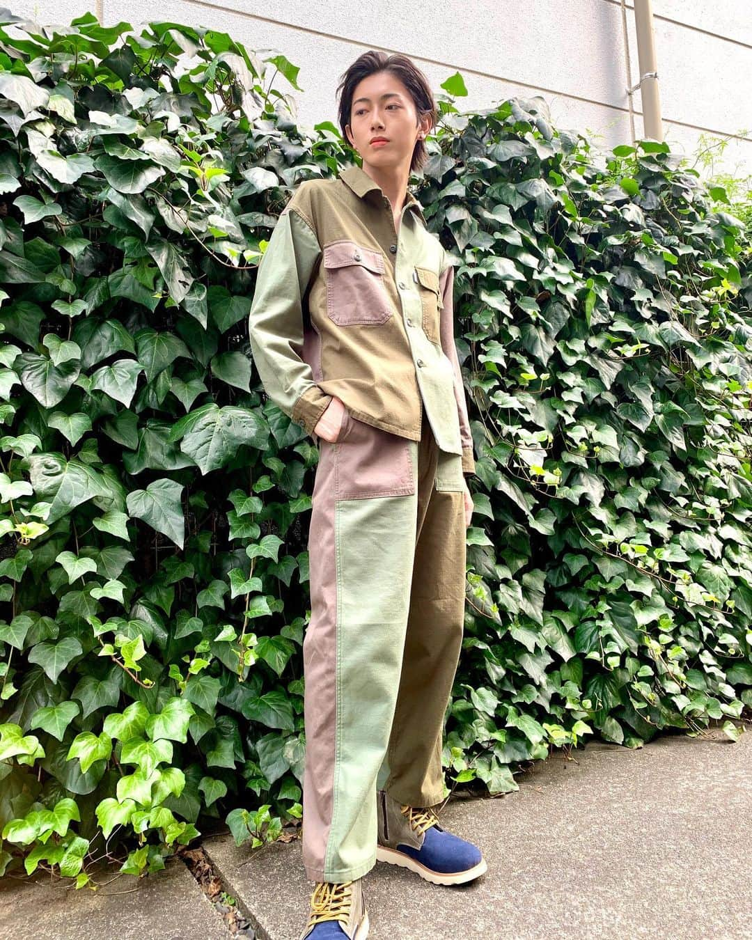 中本大賀さんのインスタグラム写真 - (中本大賀Instagram)「ミリタリーコーデ🌱🌿🍃 . #セットアップ （FREAK’S STORE） . #ノーマルカメラ #ミリタリー #季節早取り #今年流行りそう #全部観てね #インスタはファッション系をあげていこう #今週もお疲れ様でした #がおがおくろーぜっと」9月18日 18時14分 - tiger_gaooo_0217