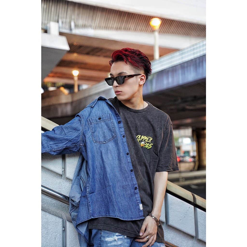 アメリカンイーグルさんのインスタグラム写真 アメリカンイーグルinstagram Aeジーンズにtシャツやシャルのトータルコーディネートで夏を満喫 Rintaro Asari Regram Aexme Aejeans Ae Americaneaglejp アメリカンイーグル メンズデニム デニムコーデ 9
