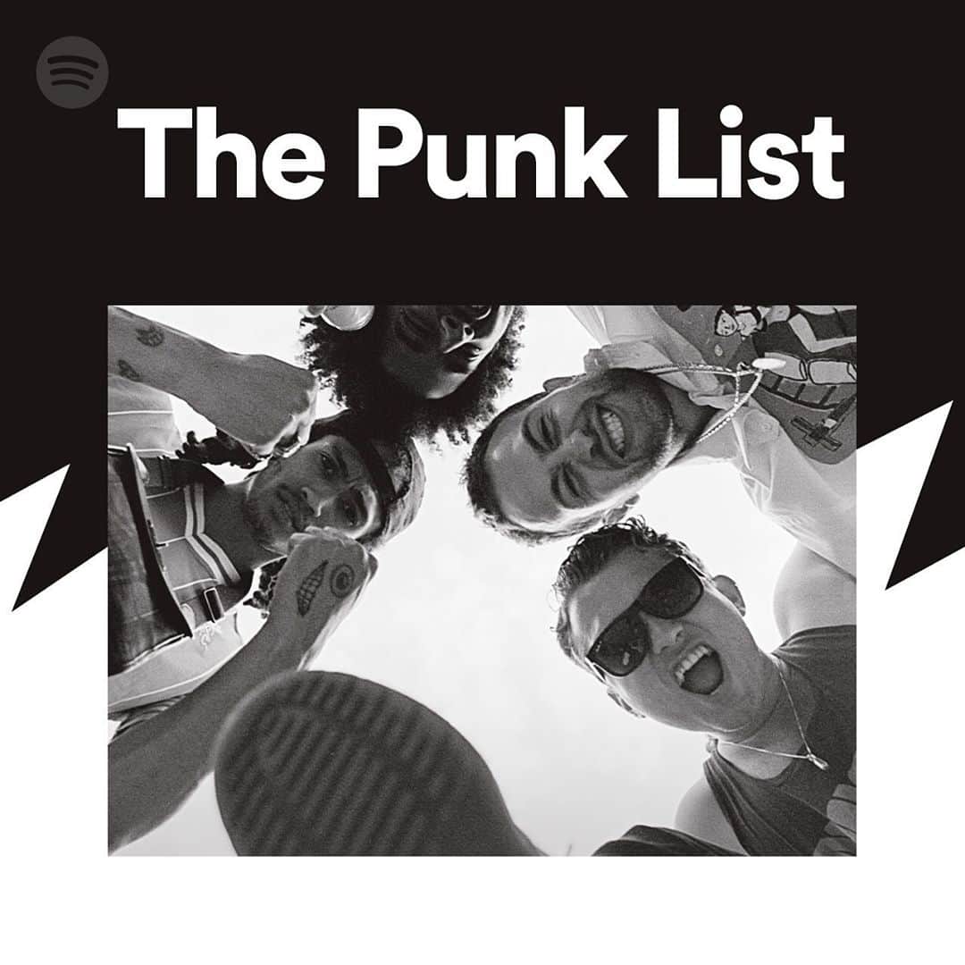 ラファティ・ロウのインスタグラム：「@outerstellaoverdrive taking it up a level, we told ya we weren’t going anywhere but up...big love to @spotifyuk for slapping us on the cover of The Punk List playlist, keep that 3piece energy up. It’s the voice of the youth, the cold hard truth... the puddings In the proof.」
